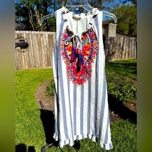 ▶️ Altar’d State ◀️ Floral Tassels
Sleeveless Embroidered dress